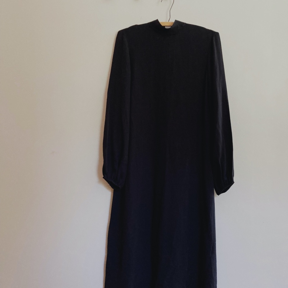 Theory 100% Silk Mock Neck Black Midi Dress NWT